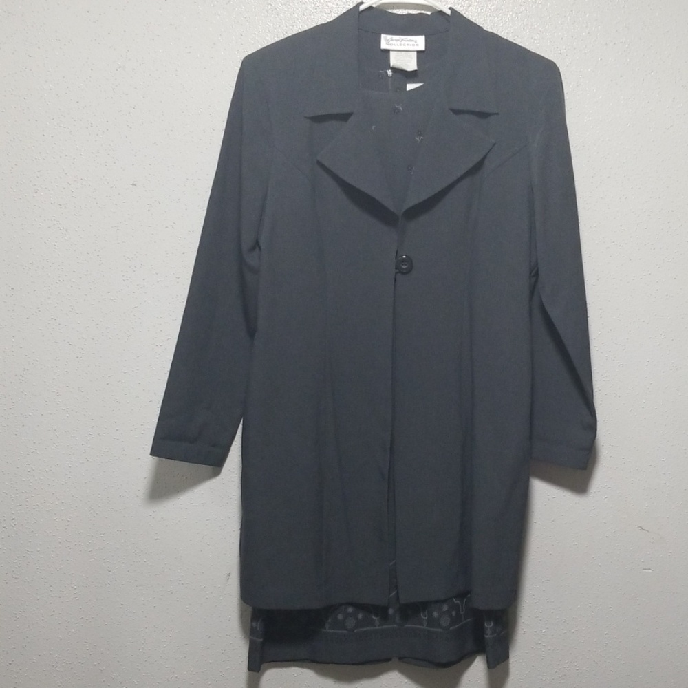 2 pieces  dress  suits